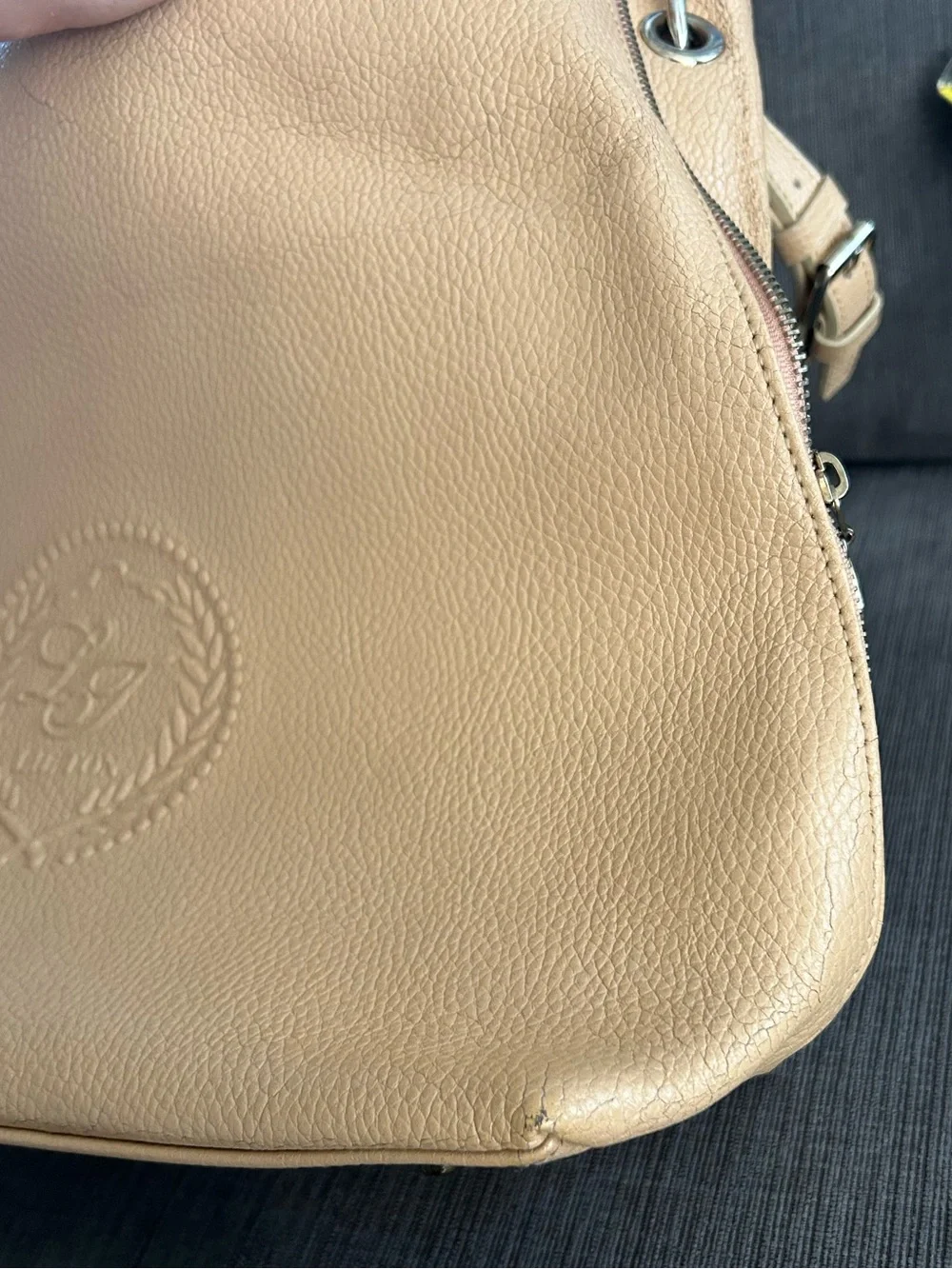 LIE TON Italy Beige Pebble Leather Slouchy Hobo Shoulder Bag Convertible